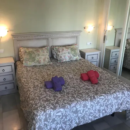 Jardines Banus Apt 公寓 *