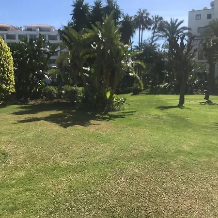 Jardines Banus Apt *