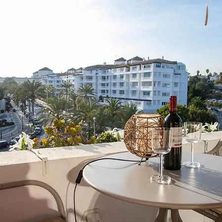 Jardines Banus Apt *