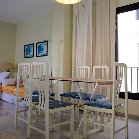 Апартаменти Jardines Banus Apt *