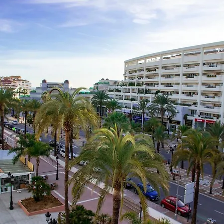 Jardines Banus Apt